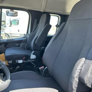2025 FREIGHTLINER BUSINESS CLASS M2 106 - Image 10