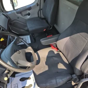 2019 FREIGHTLINER BUSINESS CLASS M2 106 - Image 37