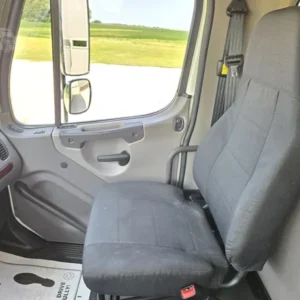 2019 FREIGHTLINER BUSINESS CLASS M2 106 - Image 36