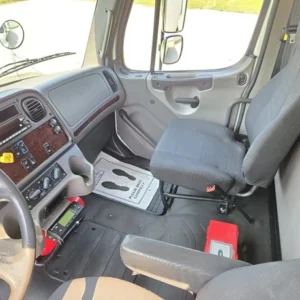 2019 FREIGHTLINER BUSINESS CLASS M2 106 - Image 23