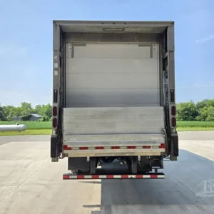 2019 FREIGHTLINER BUSINESS CLASS M2 106 - Image 5